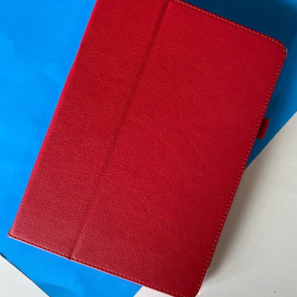 NWT Red tablet case - Picture 7 of 7